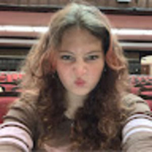 Meet your Posher, Leandra